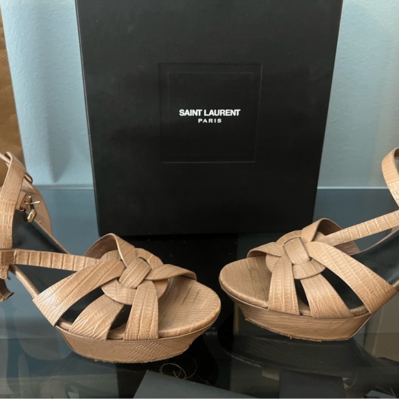 Saint Laurent T-Strap Platform Sandals - Picture 12 of 15